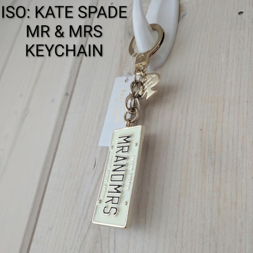 Kate Spade Gold 'Mr & Mrs' Keychain